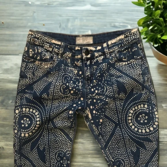 Free People Bali Flare Jeans - Picture 3 of 6